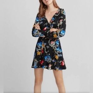 NWOT EXPRESS Floral Faux Wrap Front Dress Size Medium
